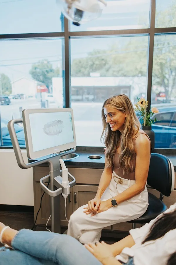 12 South Dental Studio