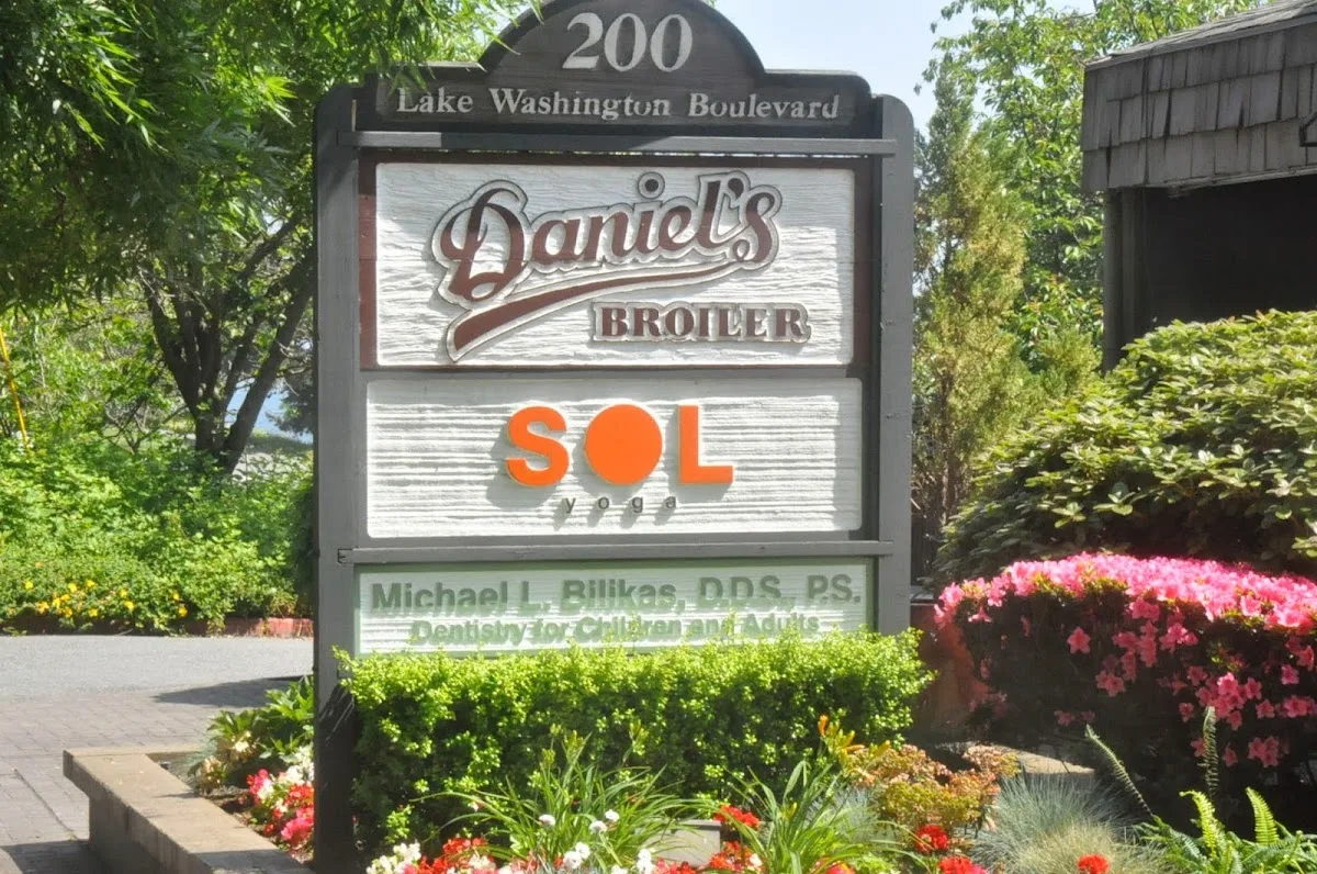 32 Pearls Seattle — photo 3