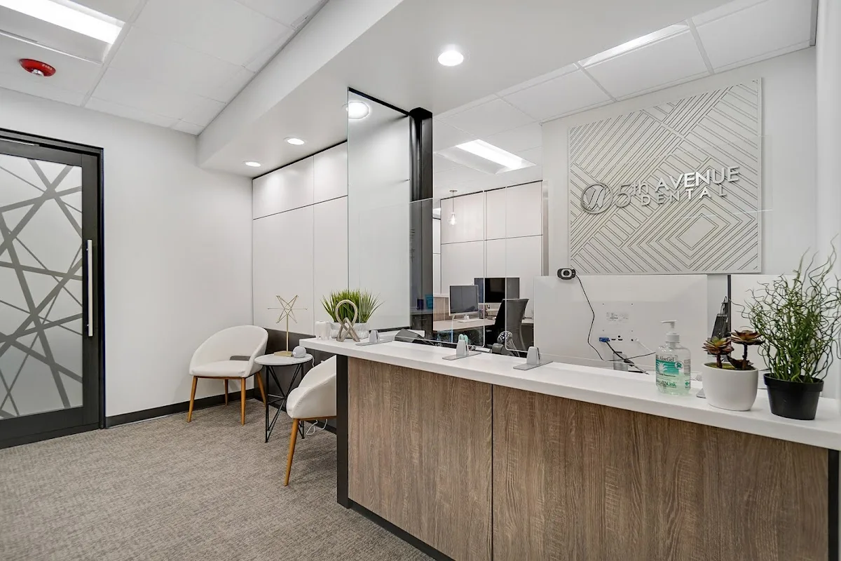 5th Avenue Dental