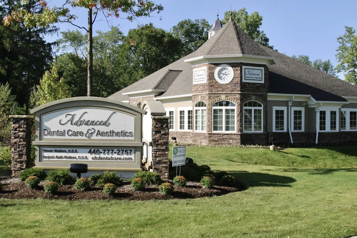 Advanced Dental Care & Aesthetics | Dental Implants Cleveland