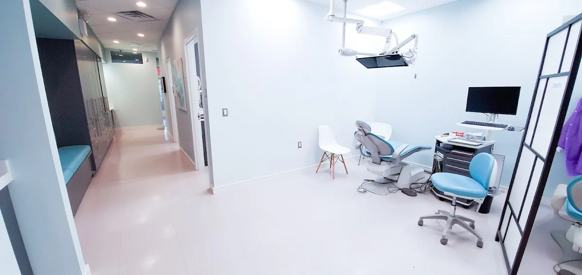 Advanced Dental Cosmetics — photo 3