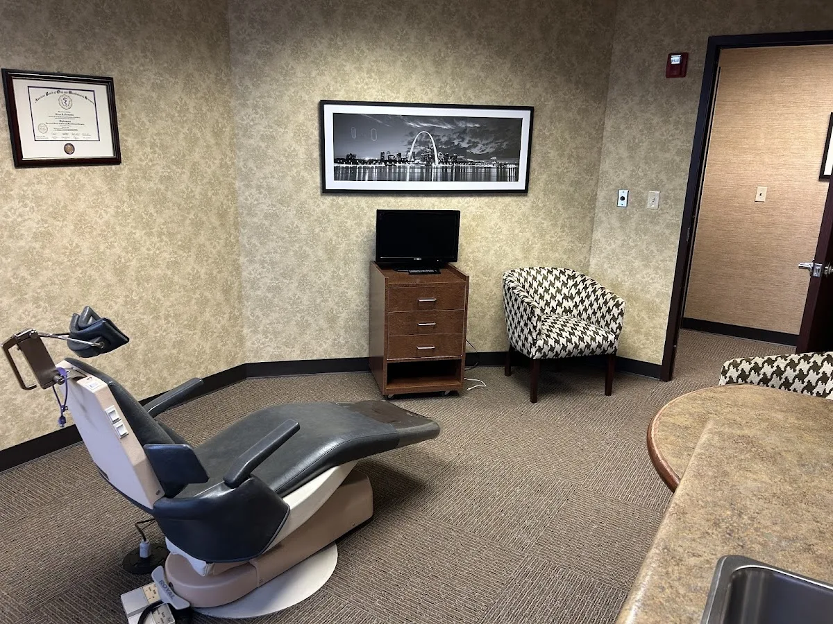Archway Oral Surgery and Dental Implants — photo 3