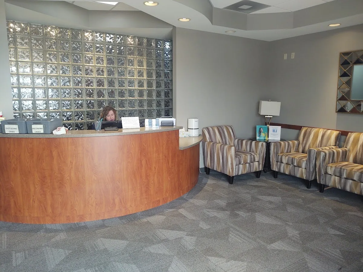 Associates In Dentistry in Peoria IL