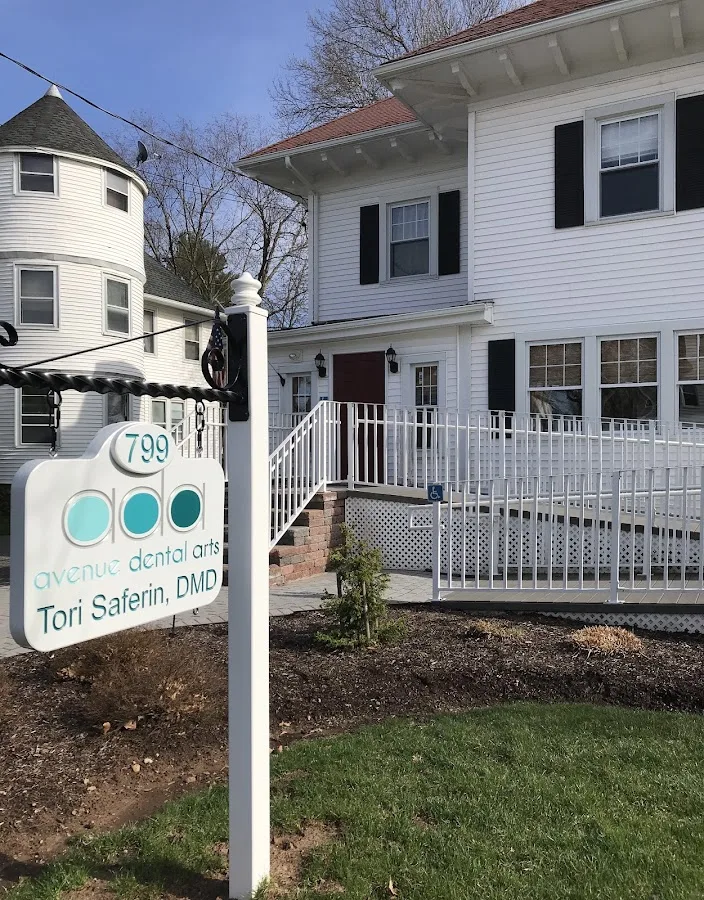 Avenue Dental Arts - West Hartford Dentist — photo 1