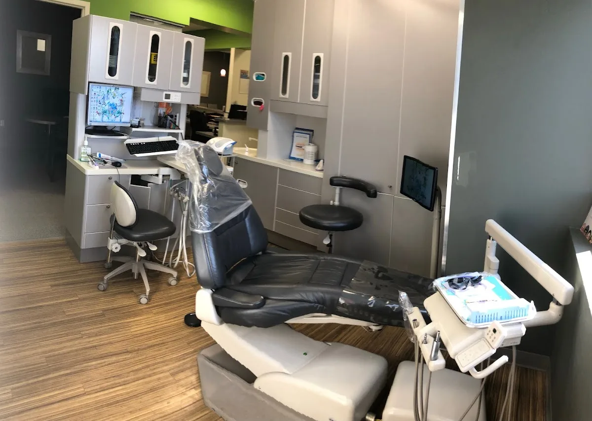 Bright Smiles Dental — photo 2