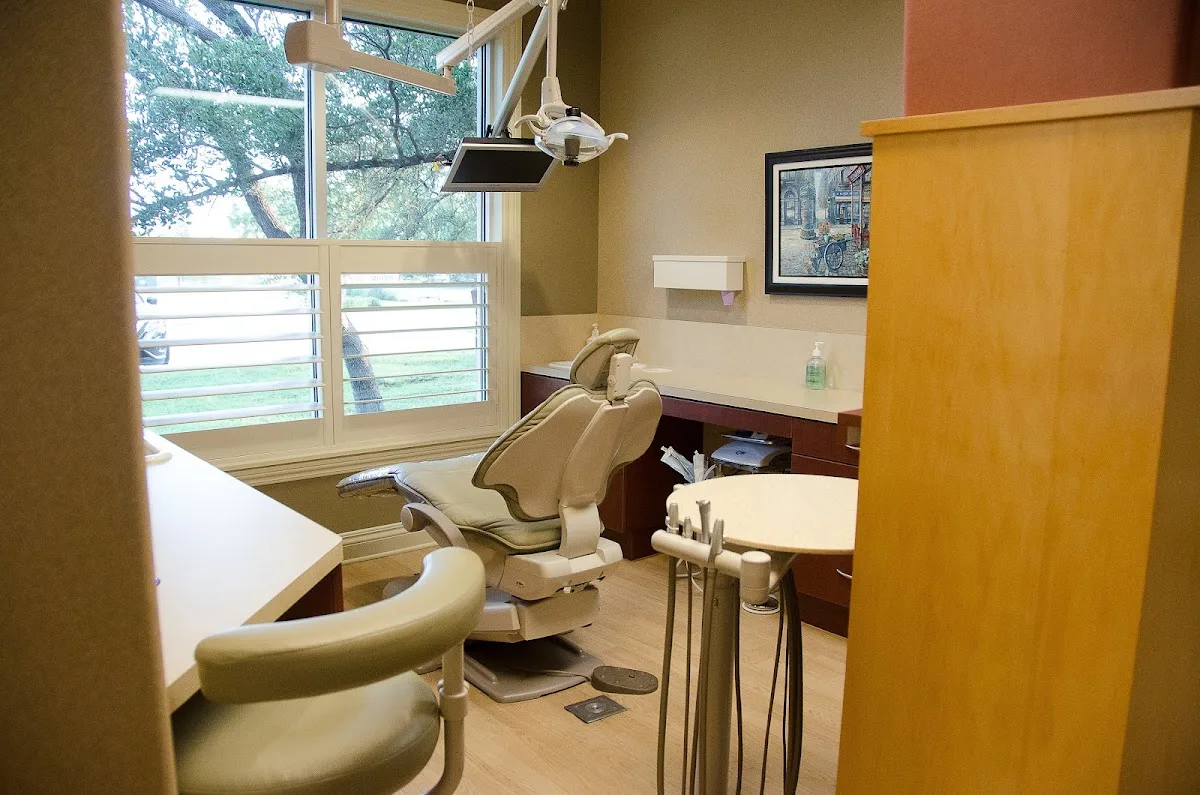 Cedar Park Periodontics: Dr. Prathima Vemulapalli — photo 2