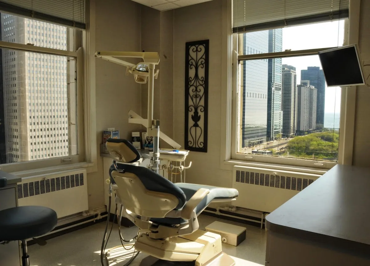 Chicago Style Smiles — photo 4