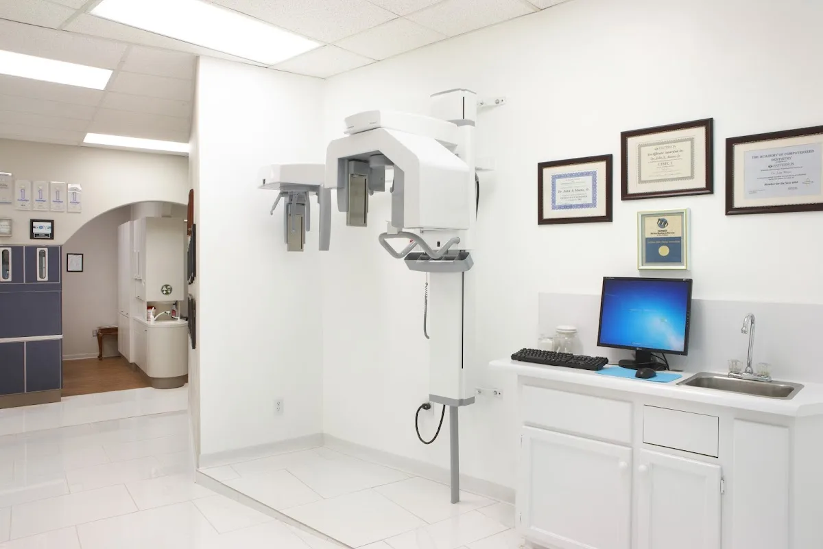 Cosmetic Dental Associates - Medical Center — photo 2