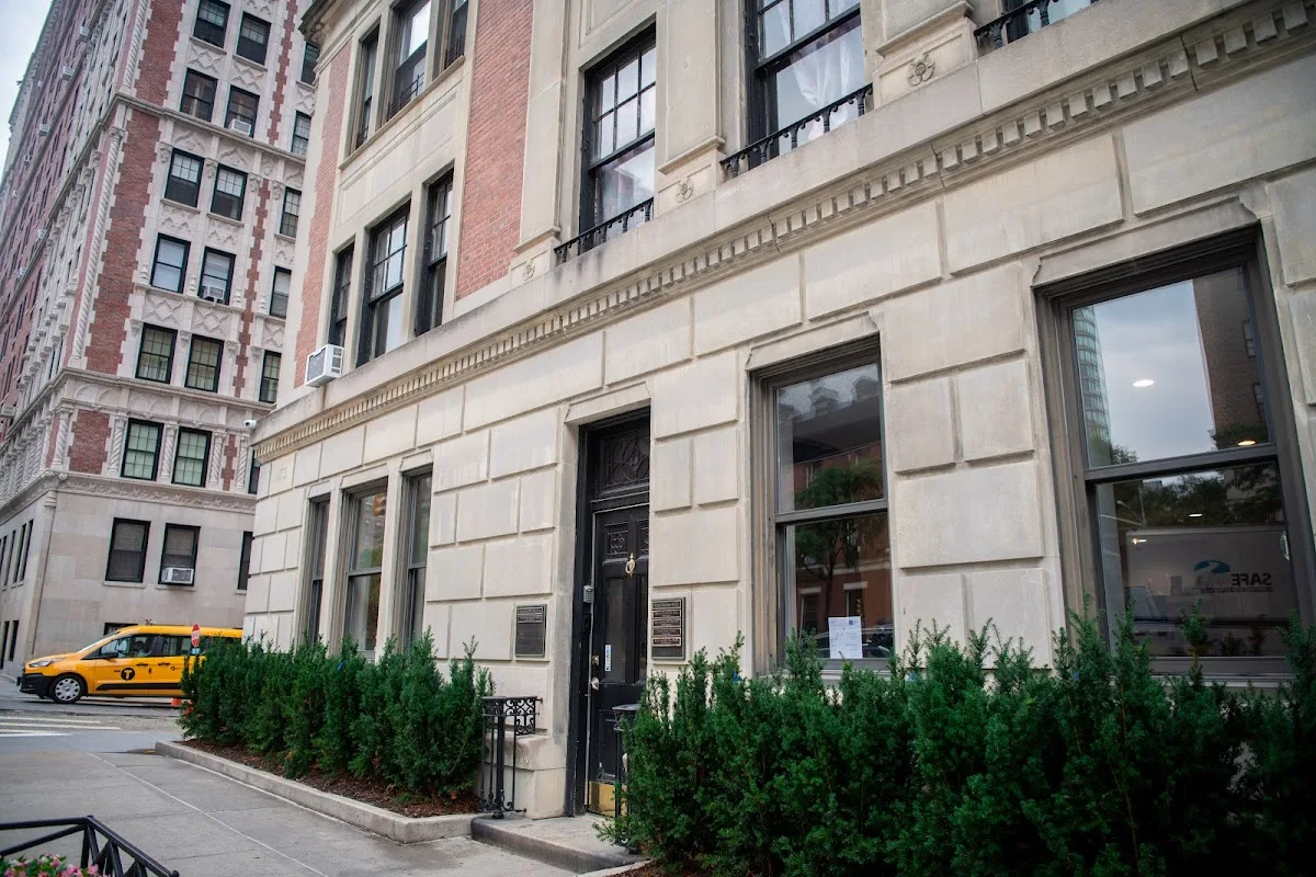 Cosmetic Dentistry Center NYC - Dr. Pia Lieb — photo 5