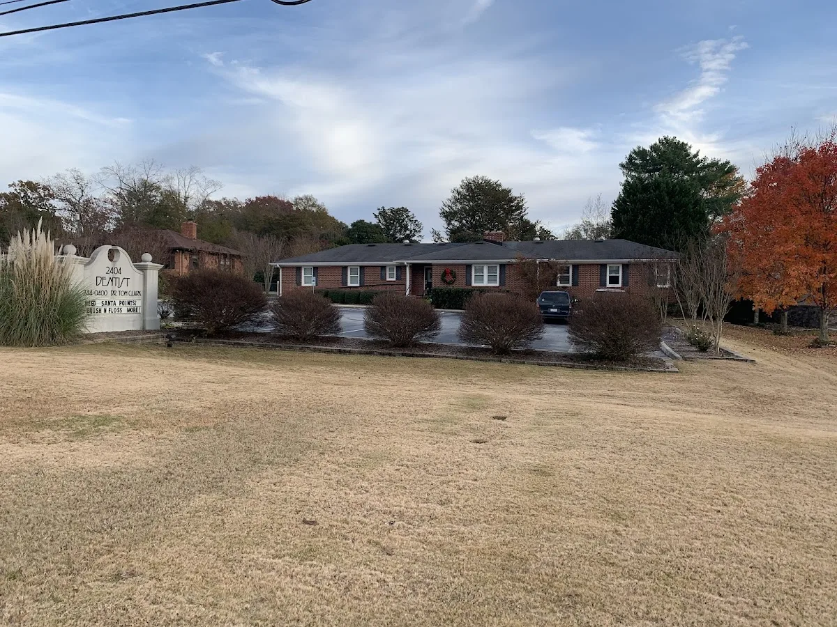 Crowns Now Family Dentistry - Greenville - Cleveland Court — photo 3