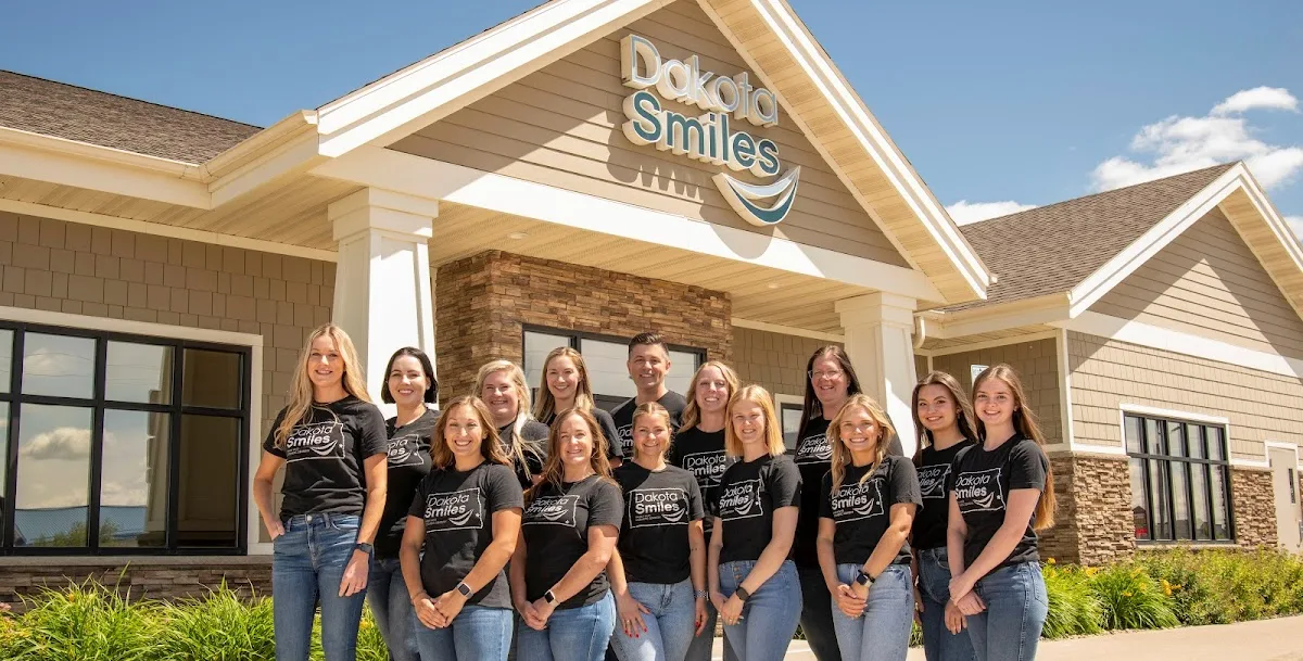 Dakota Smiles — photo 2