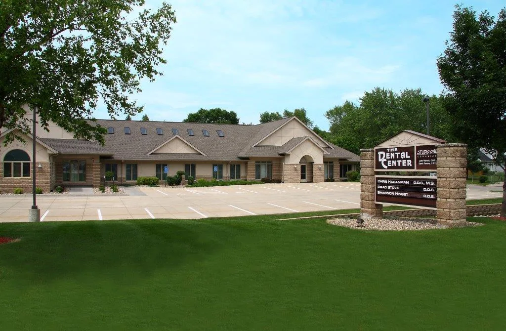 Dental Center: Haganman Chris DDS — photo 1