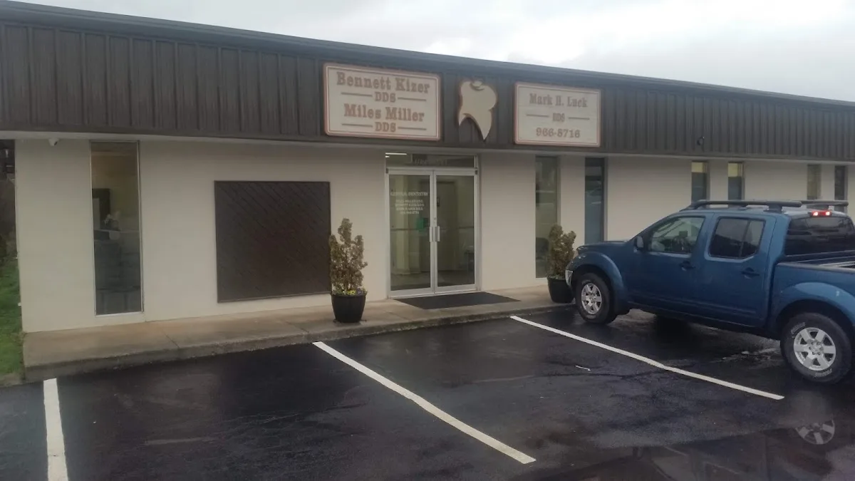 Dental Images - Chase M. Nieri D.D.S / Steven Brock D.D.S. — photo 5