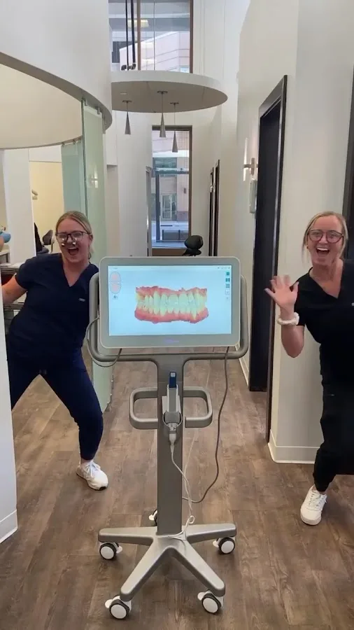 Dentistry 801 Grand — photo 2