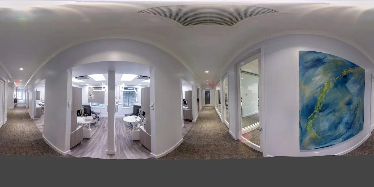 Distinctive Dentistry by Mullens & Nguyen — photo 3