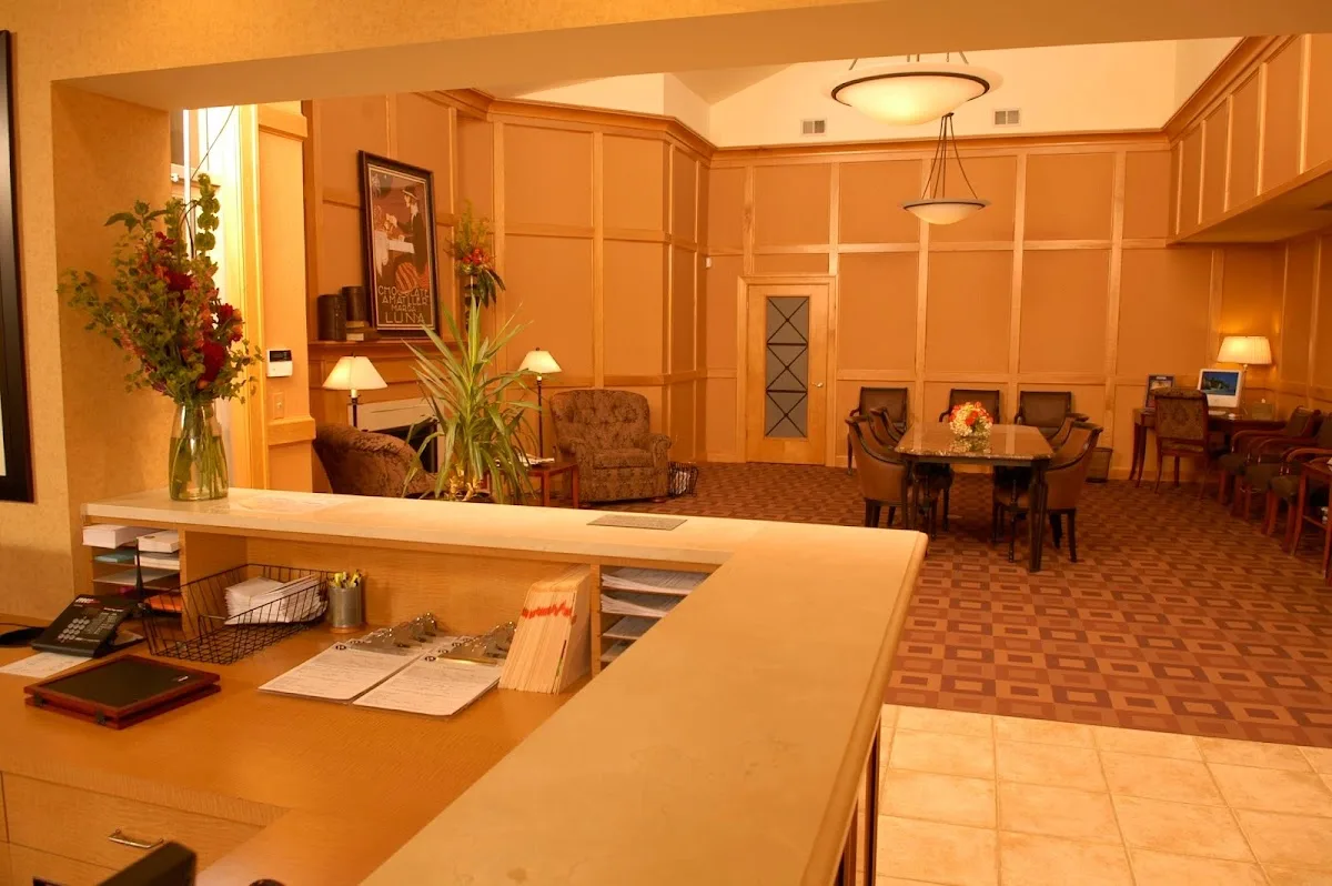 Dr. Albert Lee DDS, MAGD, DICOI