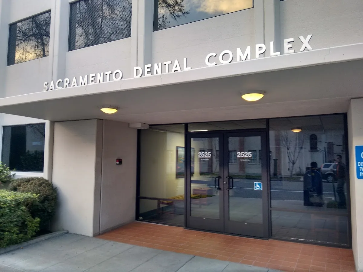 Dr. Amy Woo Dental Care — photo 3