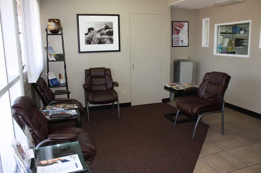 Dr. Melvin M. Dixon, DDS — photo 3