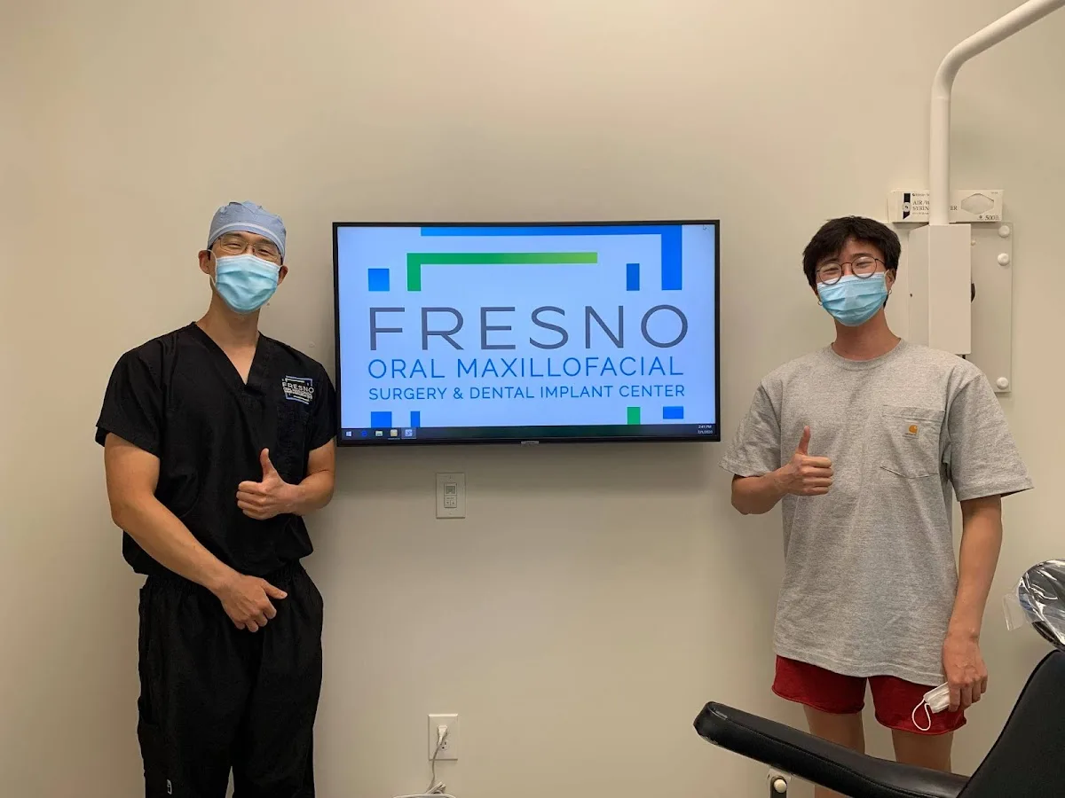 Fresno Oral Maxillofacial Surgery & Dental Implant Center and Wisdom Teeth — photo 2