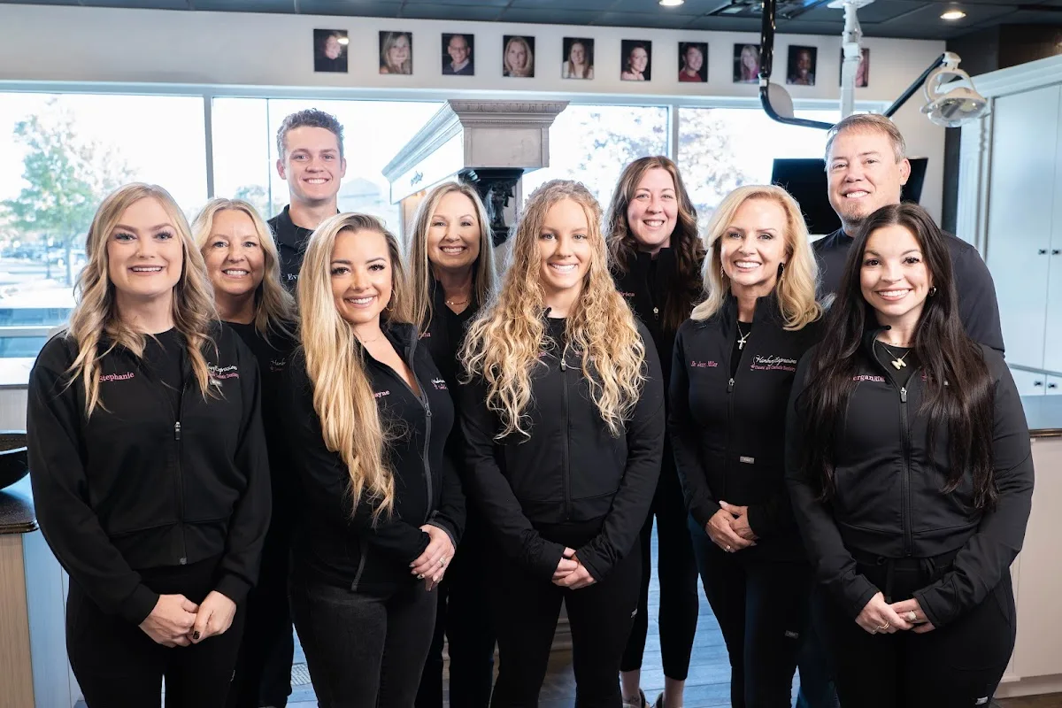 Hendricks Family and Cosmetic Dentistry PLC — photo 1