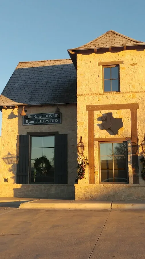 Hill & Ioppolo Oral & Dental Implant Surgery of Lubbock - Robert B. Ioppolo, DDS — photo 5