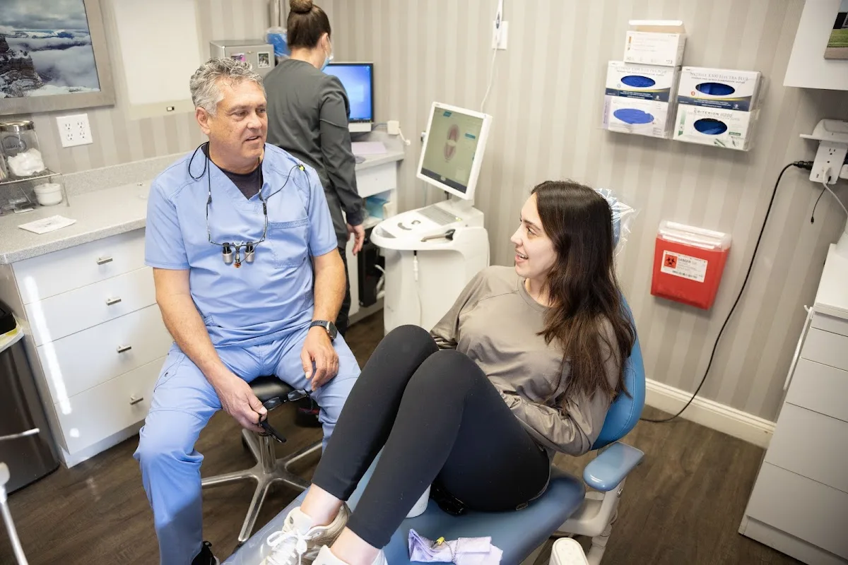 Hodosh Cosmetic & Implant Dentistry — photo 2