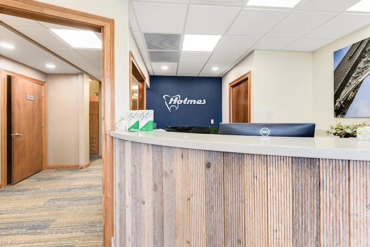 Holmes Family & Cosmetic Dentistry — photo 2