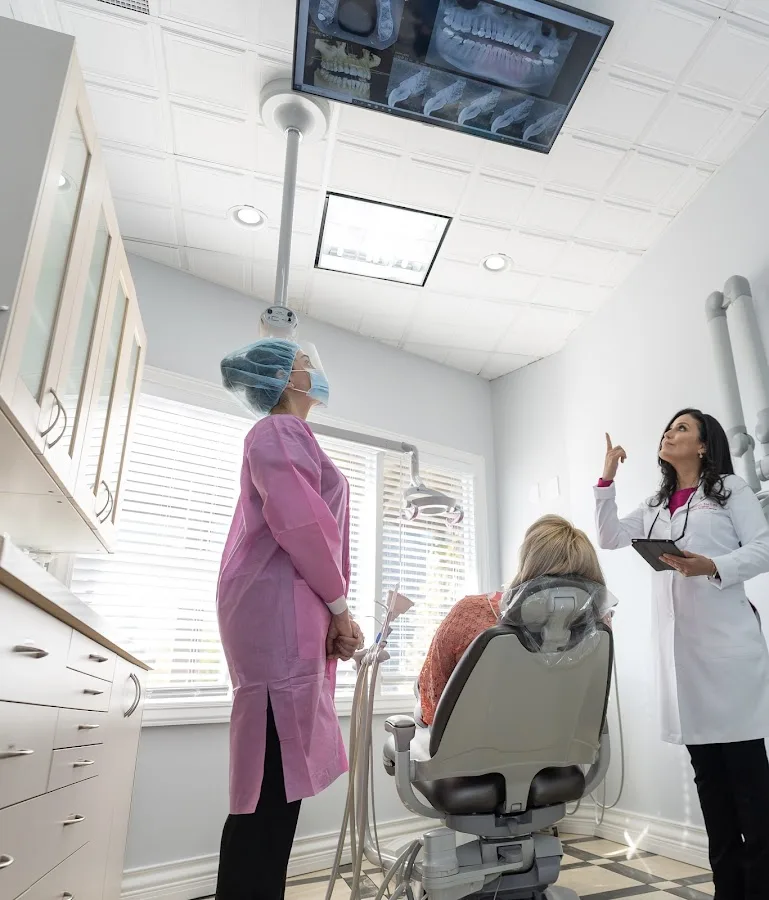 Ideal Smiles of Stamford: Natalia Silva, DDS — photo 2