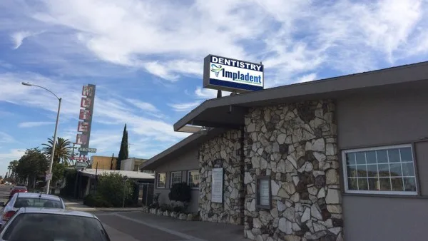 Impladent Implant & Cosmetic Dentistry — photo 1