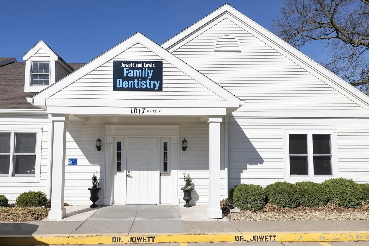 Jowett & Lewis Family Dentistry