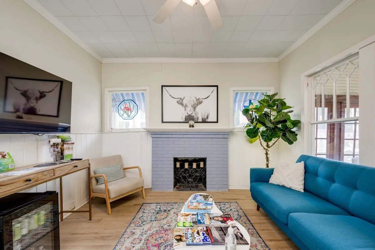 KoLa Family & Cosmetic Dentistry — photo 1