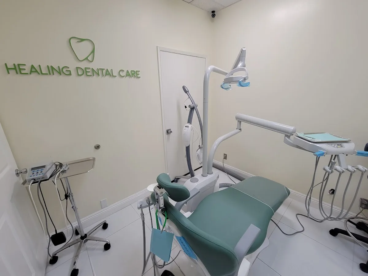 LA Dental Clinic — photo 5