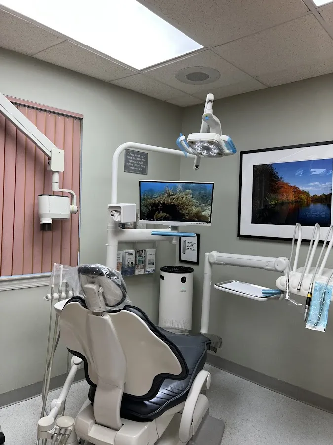 Long Island Smile — photo 1