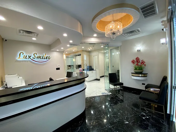 Lux Smiles Cosmetic Dentistry and Prosthodontics