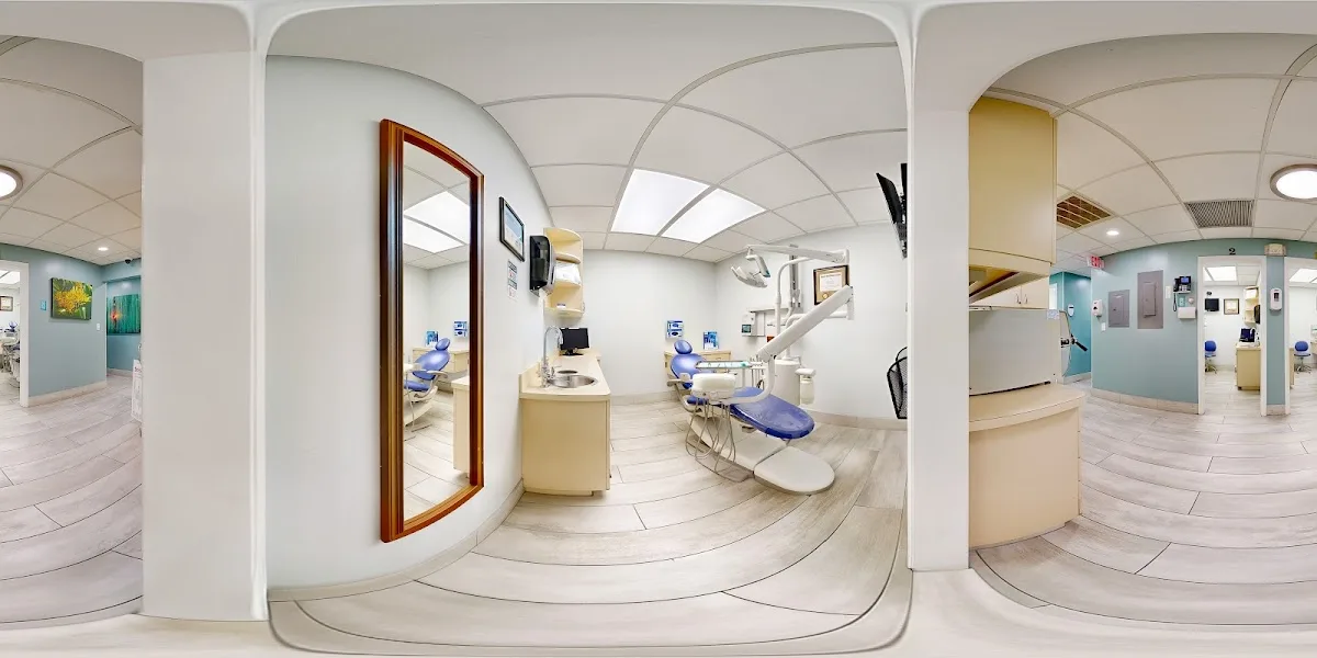 Miami Center for Cosmetic & Implant Dentistry — photo 3