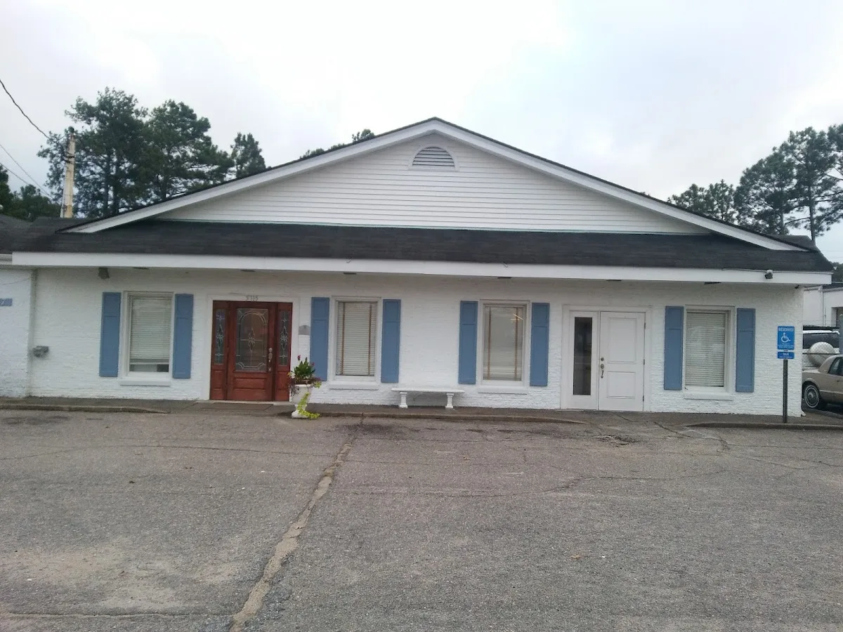 Monleudy Bracken, DDS