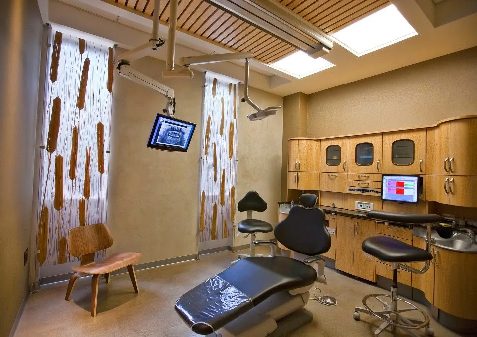 Moossy General & Cosmetic Dentistry - Michael Moossy DDS — photo 1