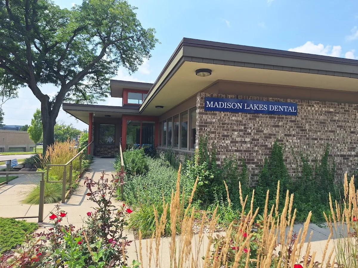 Oak Park Dental — photo 4