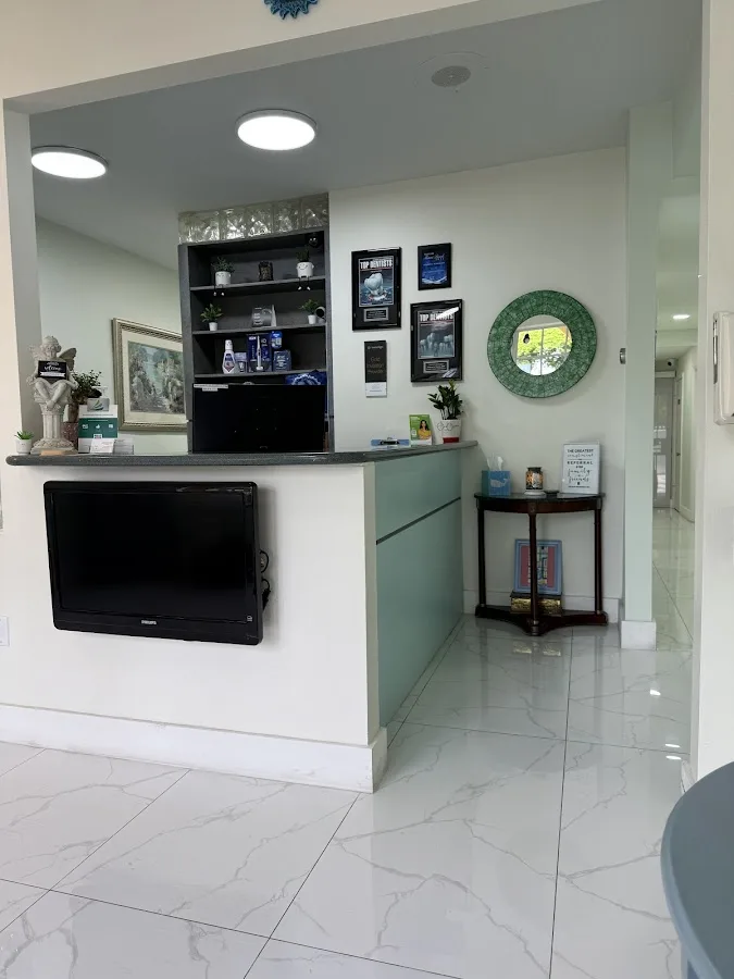 Precious Smiles Cosmetic Dentistry — photo 2