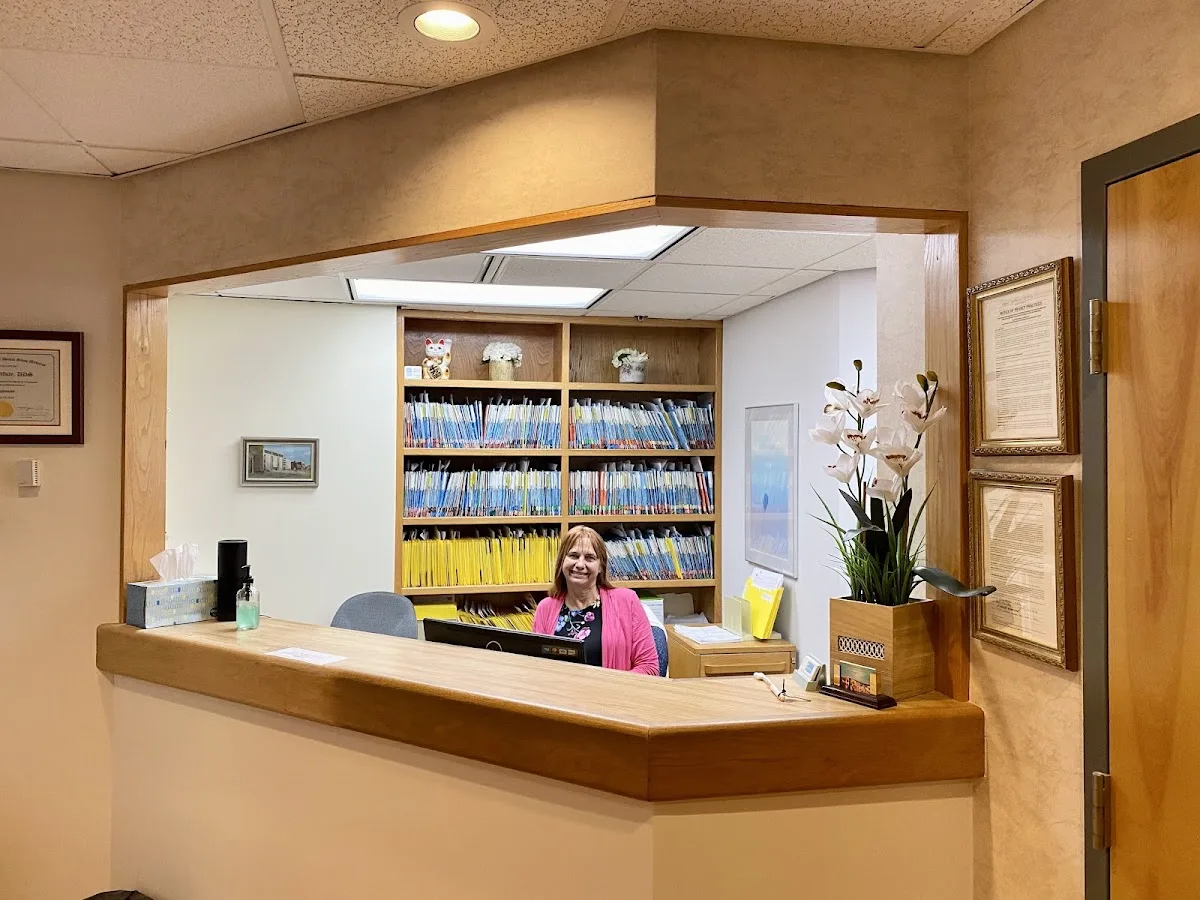 Queen's Crown Dental — photo 2