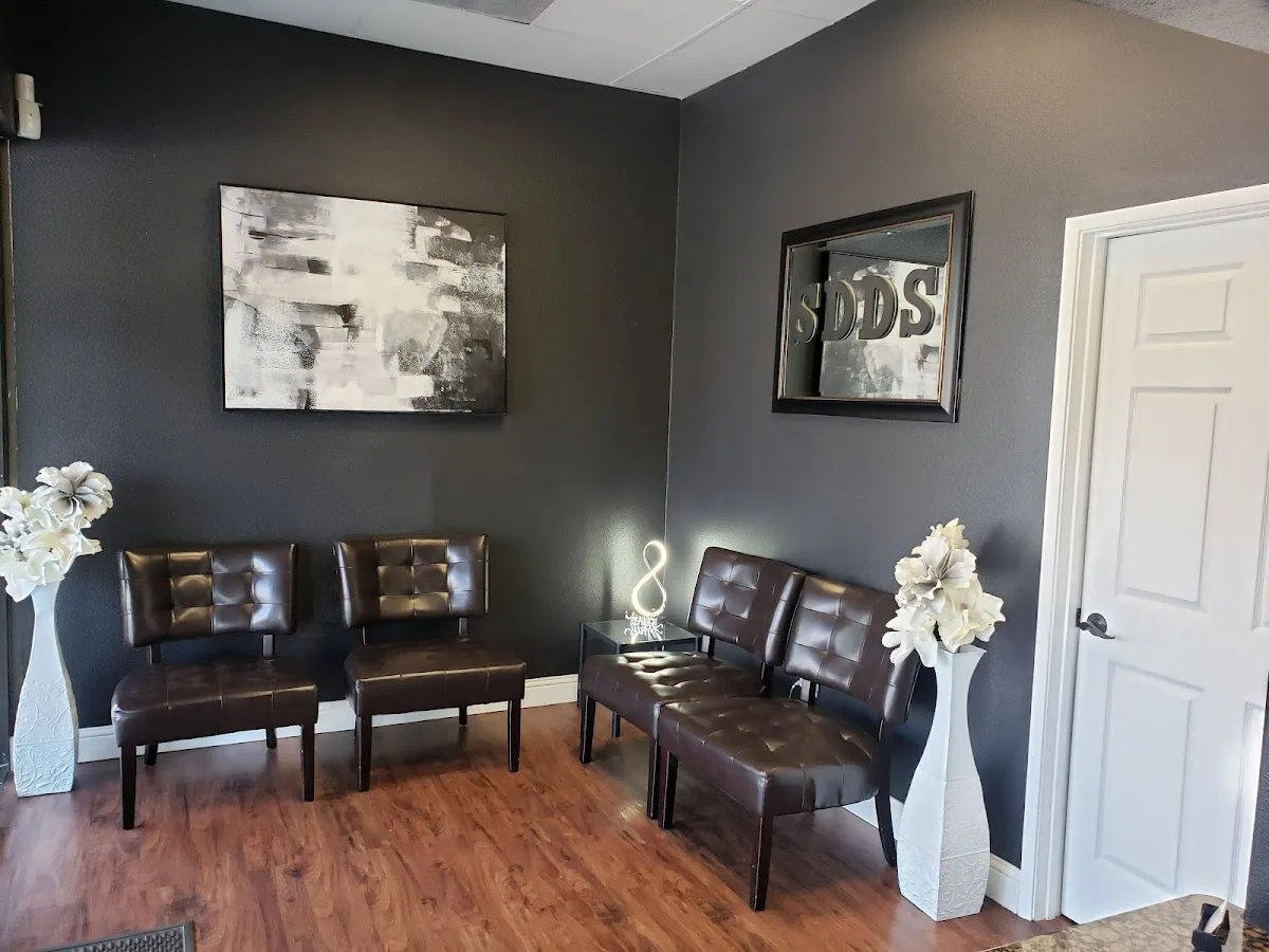 SDDS Dental - Implant, Cosmetic, and General Dentist — photo 2