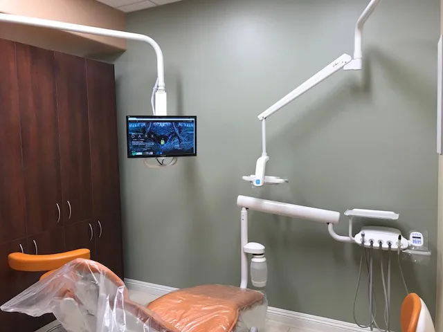 Smile N Shine Dental Care - Affordable Dentist In Orange — photo 2