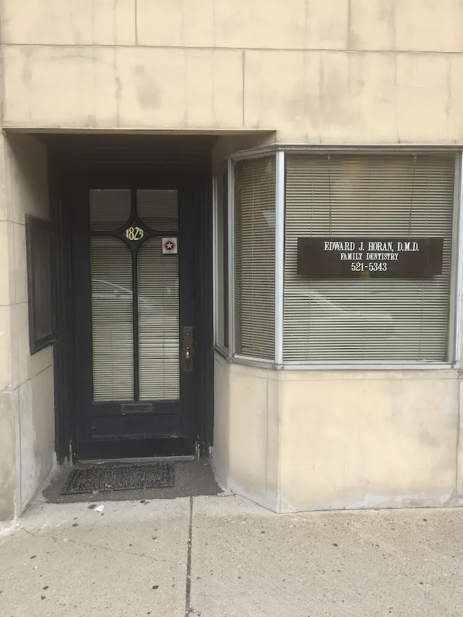 Smile Warehouse — photo 3