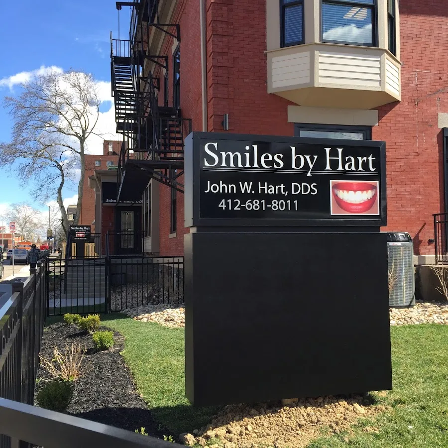 Smile Warehouse — photo 4