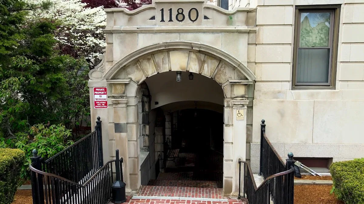 Smileboston Cosmetic and Implant Dentistry — photo 2