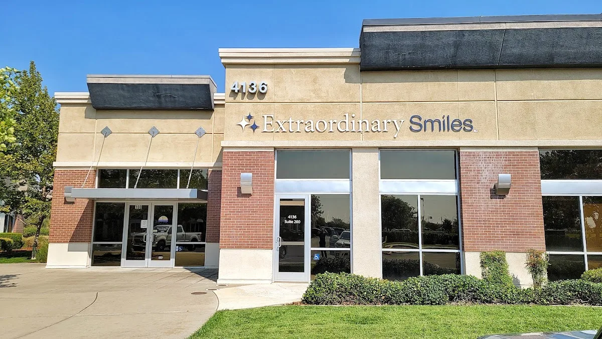 Smiles Dental Studio, Dr. Neelofar Khan DDS — photo 4