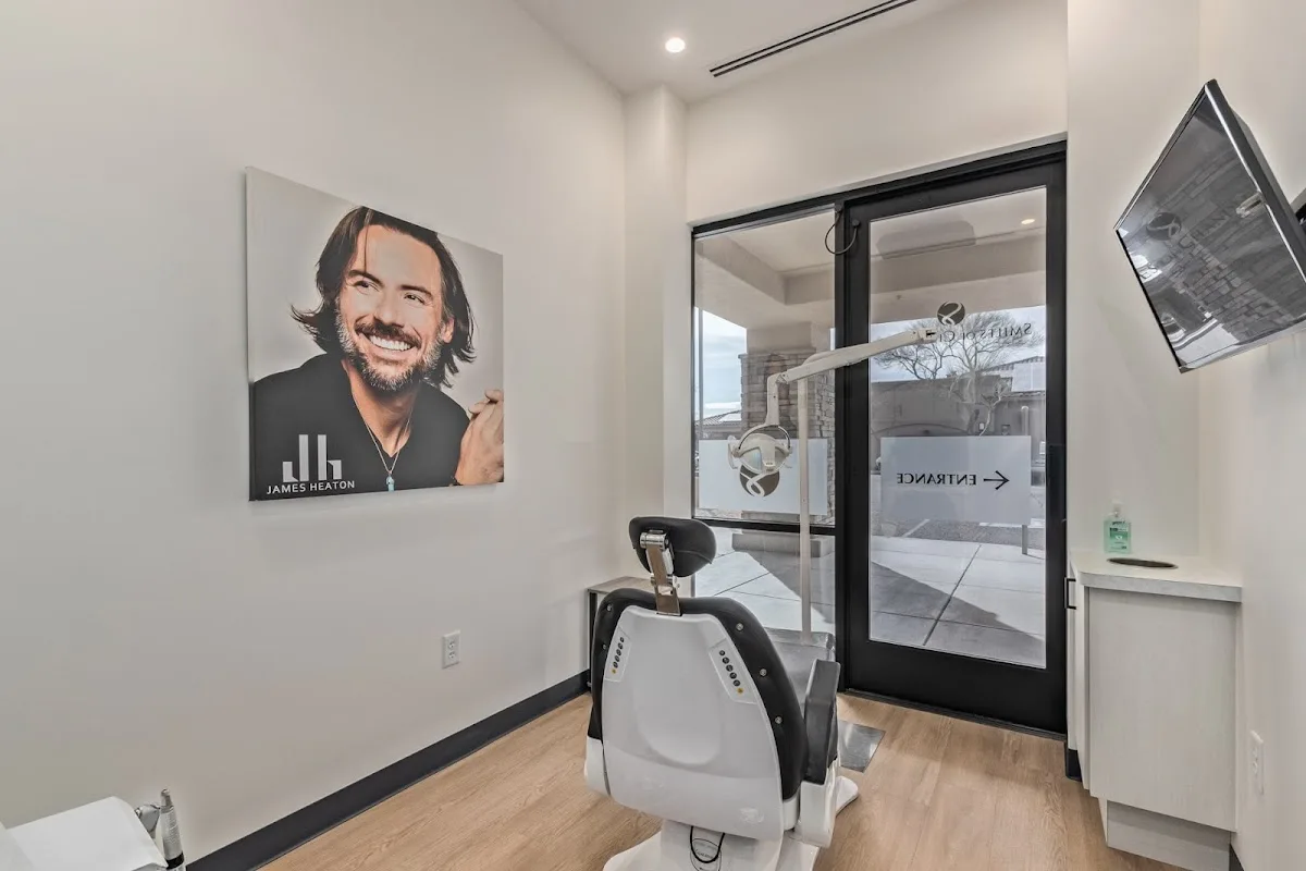 Smiles of Chandler — photo 2