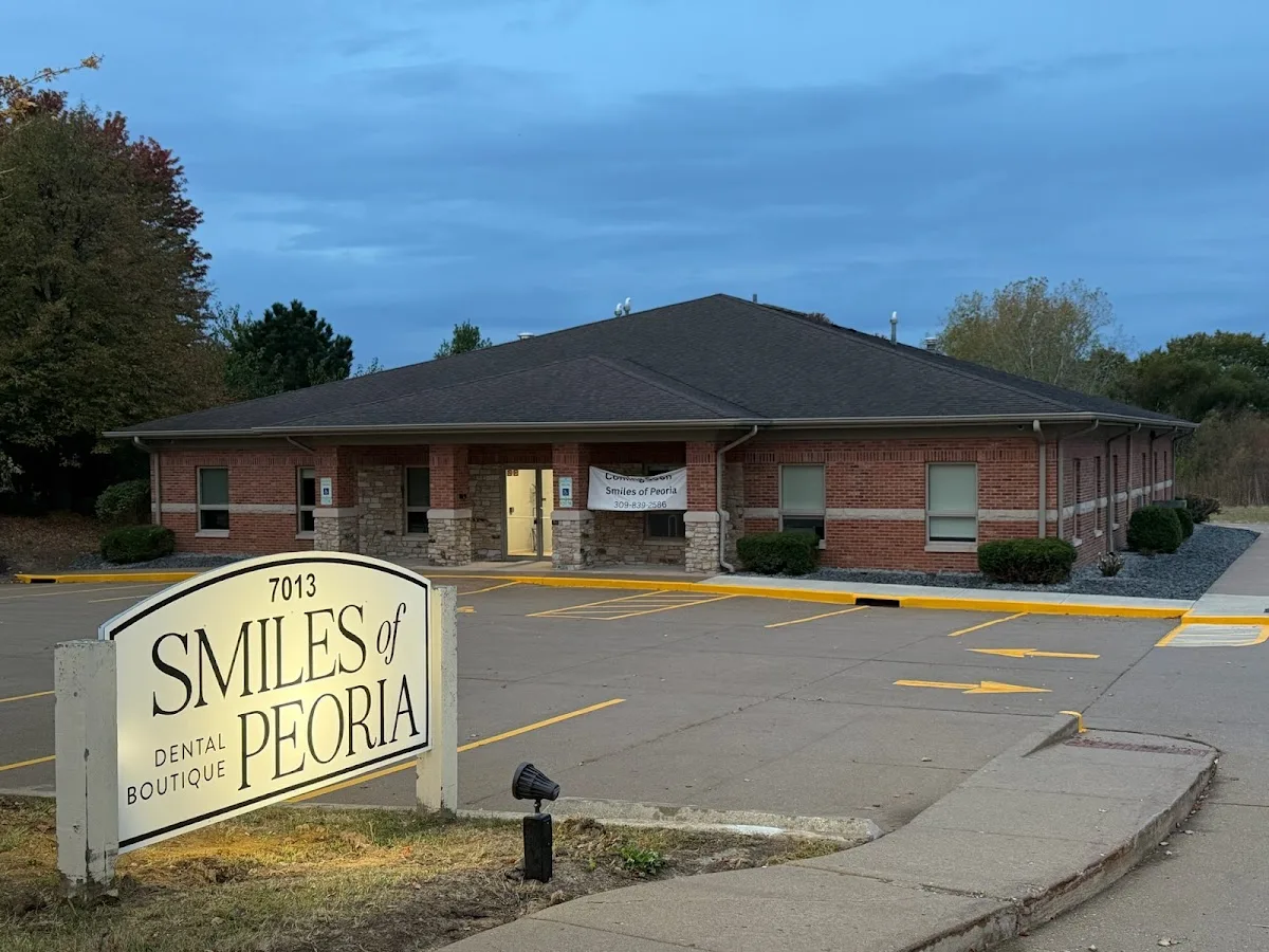 Smiles Of Peoria — photo 2