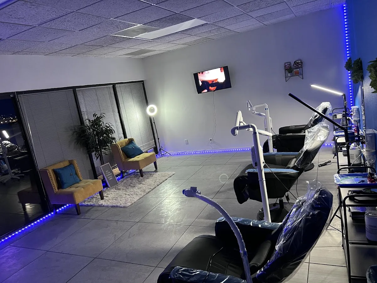 Southwest Celebrity Smiles — photo 3