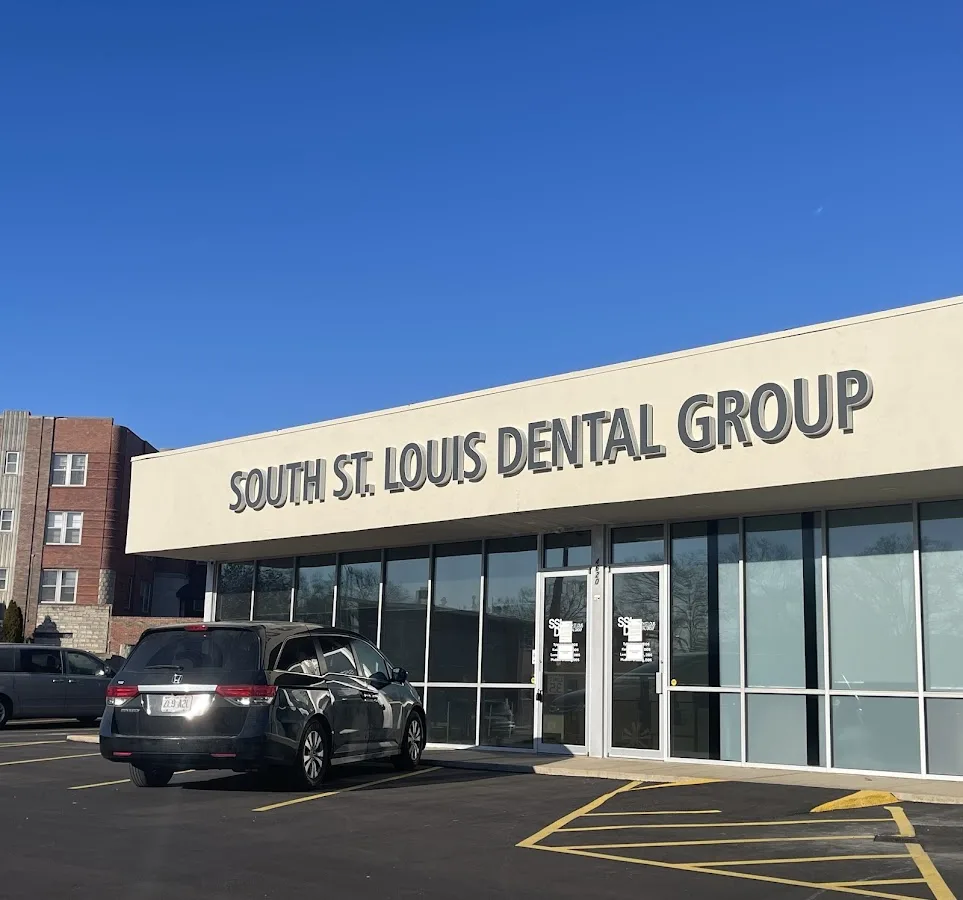 St Louis Hills Dental Group